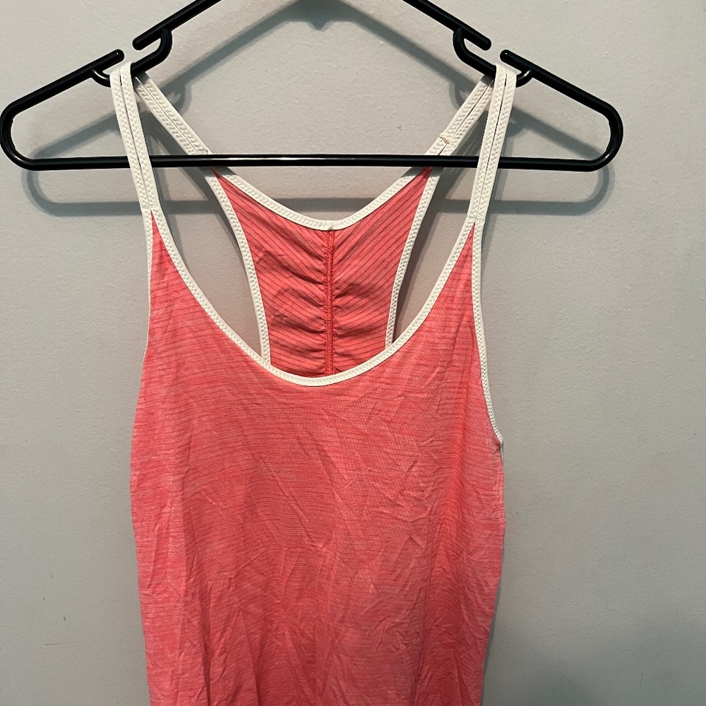 Lululemon Razorback Tank Size 6